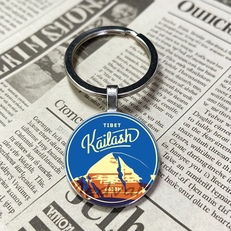 Camping Adventure Glass Keycha - огляд і ціна Outdoor Adventure Rv