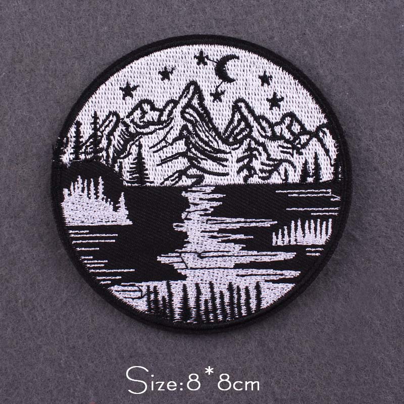 Wilderness Patches On Clothes  - огляд і ціна Outdoor Adventure Travel Show
