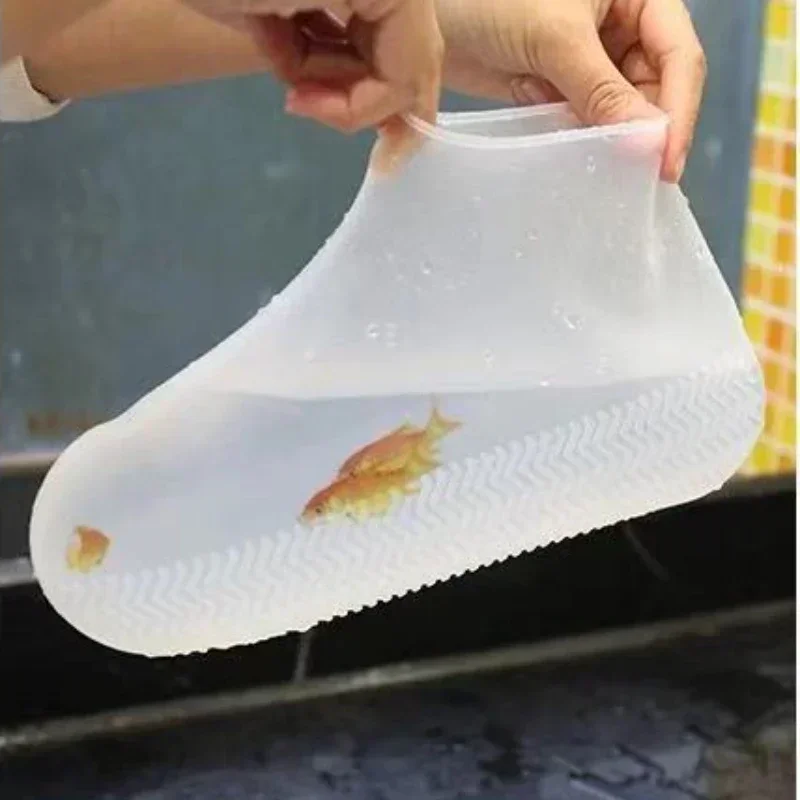 Latex WaterProof Shoe Covers U - огляд і ціна Outdoor Adventure Gear